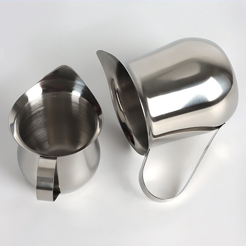 New Coffee Milk Frothing Pitch - Pour Spout Pitcher recension och pris